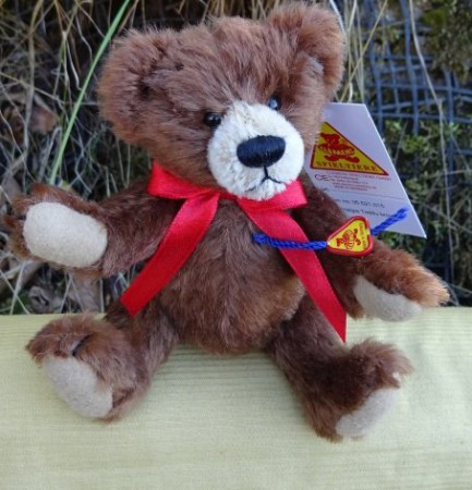 Nostalgie Teddy Braun, (Nostalgický teddy hnědý Jindřich)) Clemens Spieltiere